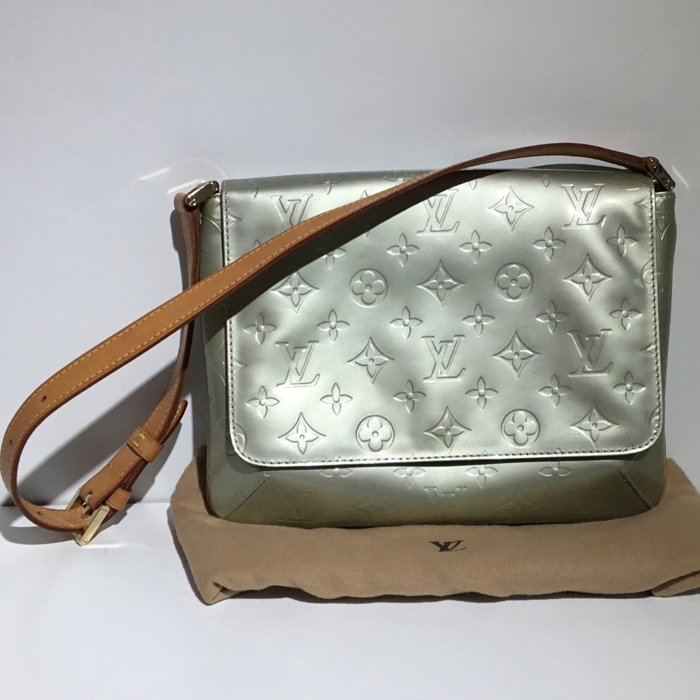 Authentic Louis Vuitton Vernis Thompson Street Bag