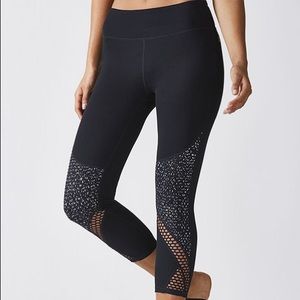 Fabletics clover capri