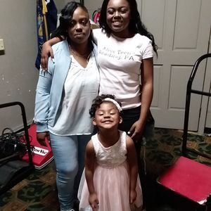 Meet your Posher, Ebony