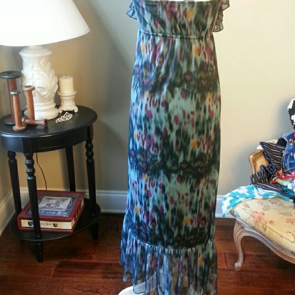 Eyelash Couture Strapless maxi dress - Picture 4 of 5