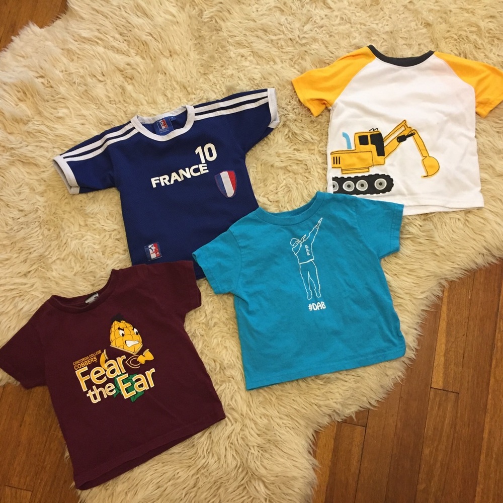 ✨🔴BOGO✨✨ 2 T-shirts! (Toddler Boy)