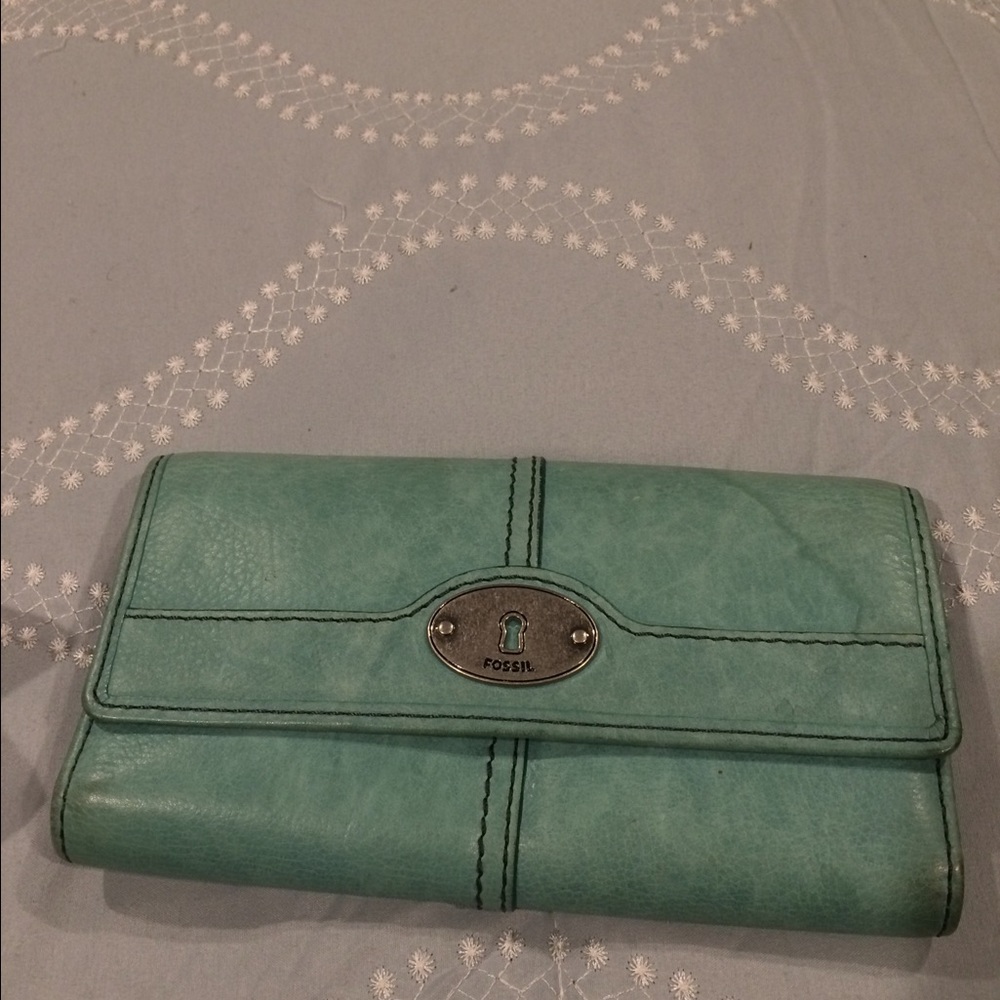 Fossil wallet