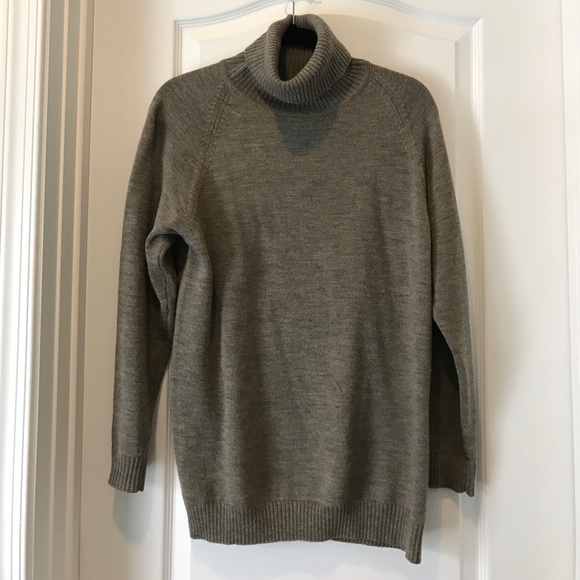 Anne Klein Sweaters - Anne Klein Turtleneck Sweater
