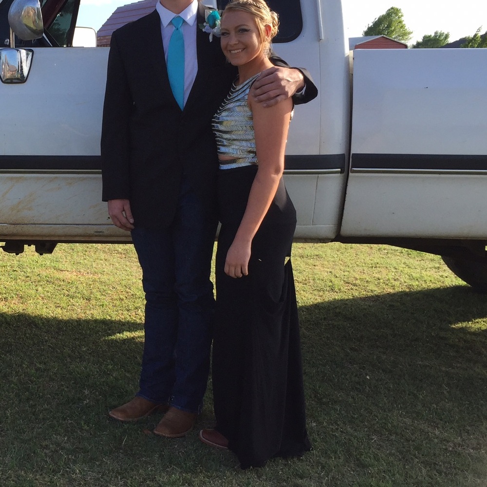 Size 6 Blush Two piece Prom/homecoming dress.