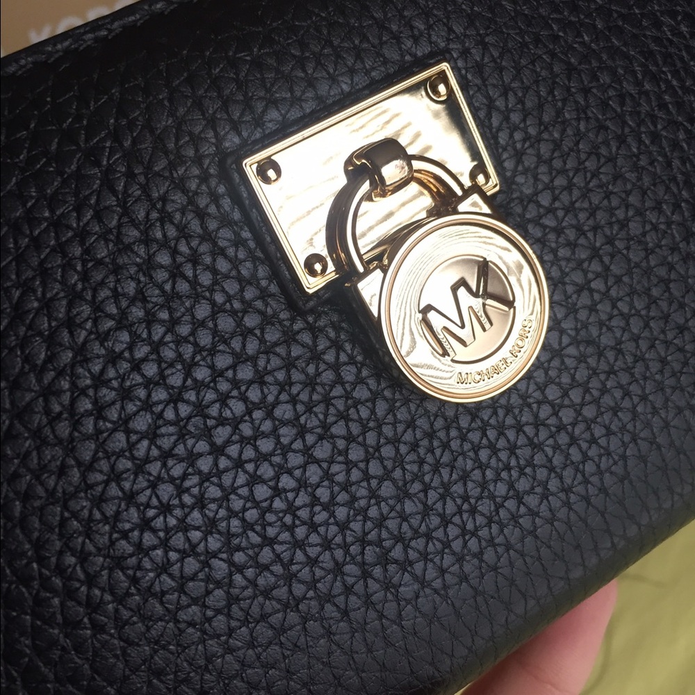Michael Kors Clutch Wallet
