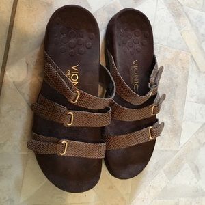 Vionic orthaheel slip on sandals