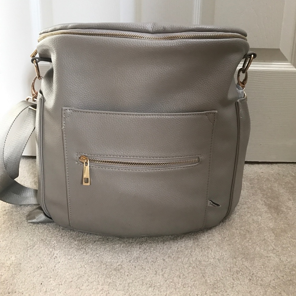 Grey fawn design bag