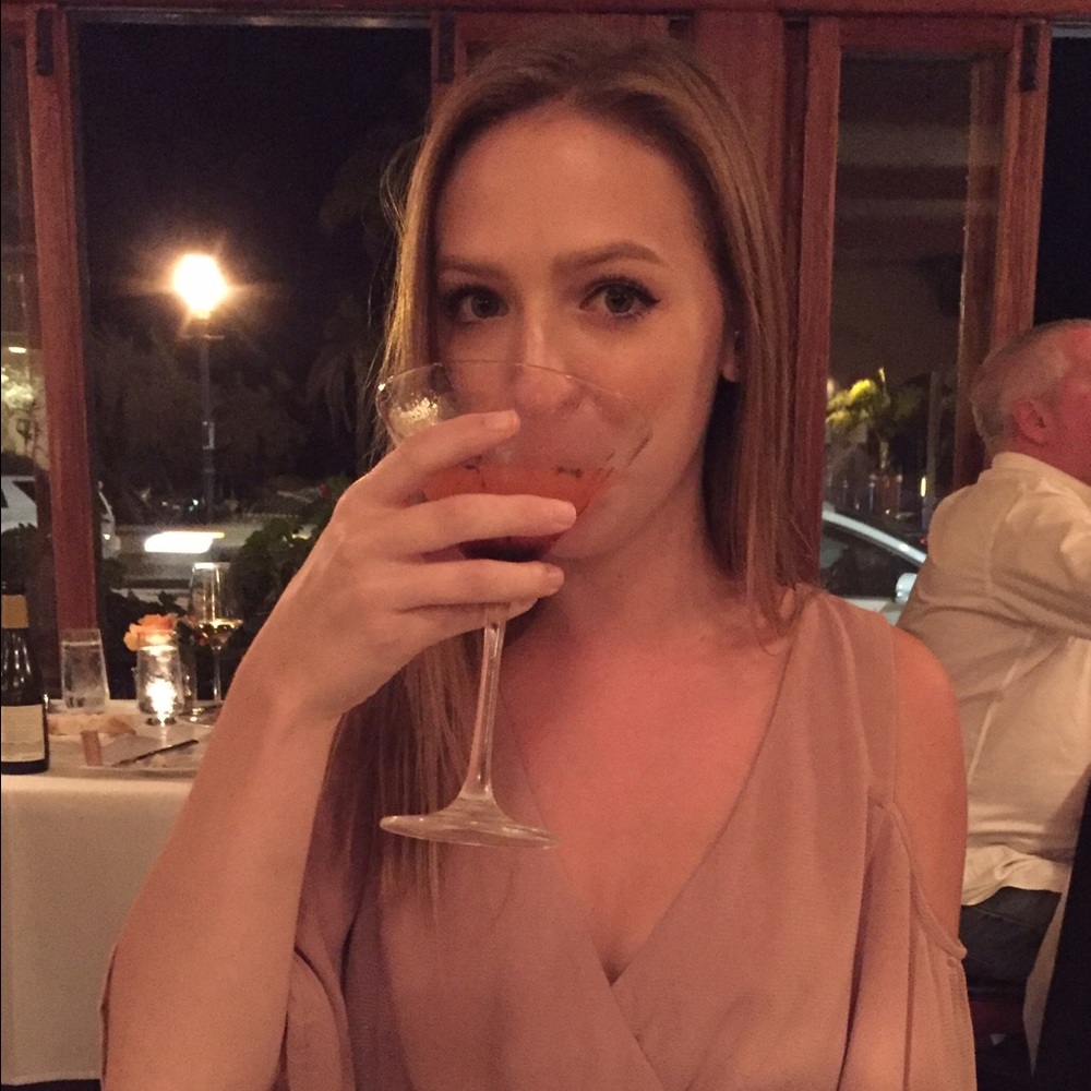 Meet your Posher, Nicole