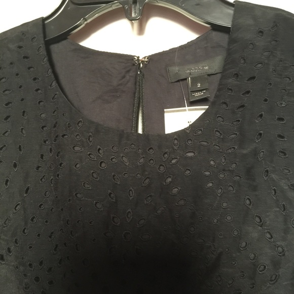 🎉HP🎉 J Crew Black Eyelet Ruffle Hem Top - Picture 2 of 6