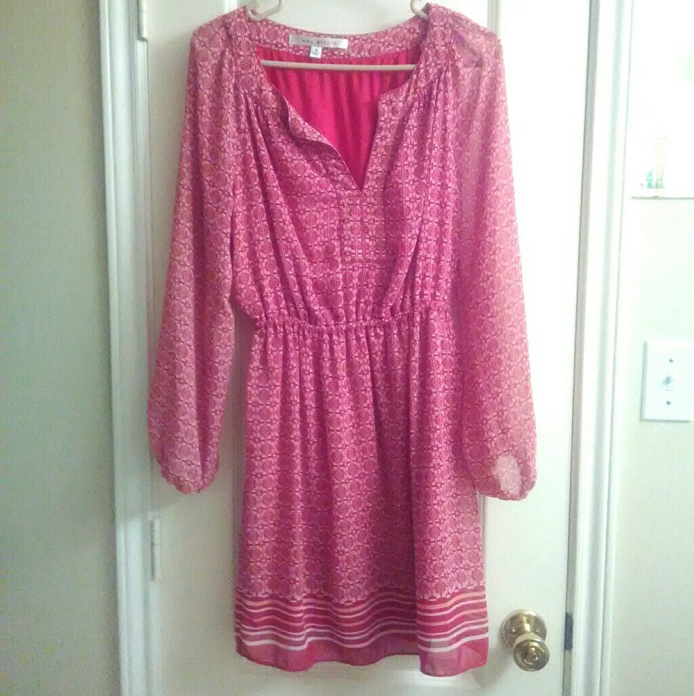 Max studio dress w/ sheer long sleeves size Medium