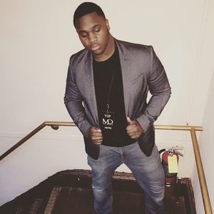 Meet your Posher, Angelo