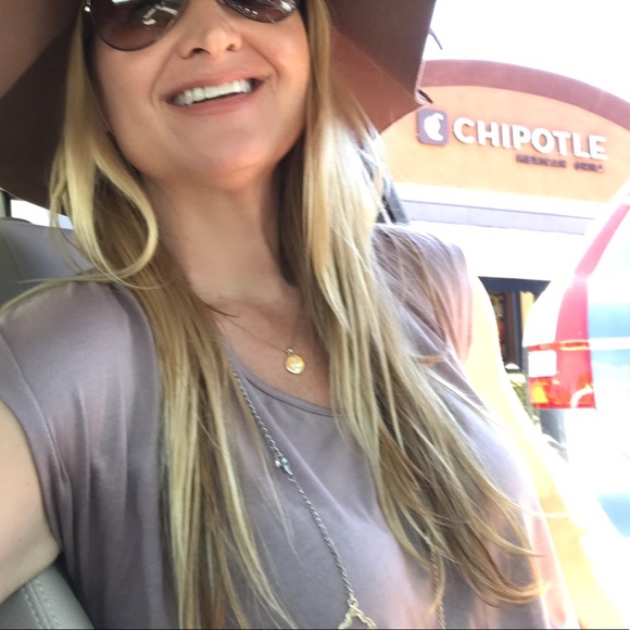 🇺🇸 Hailey Mocha Romper🇺🇸 1 Day Sale - Picture 5 of 8