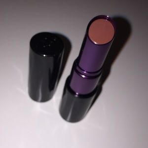BNIB Urban Decay Matte Revolution Lipstick - 1993