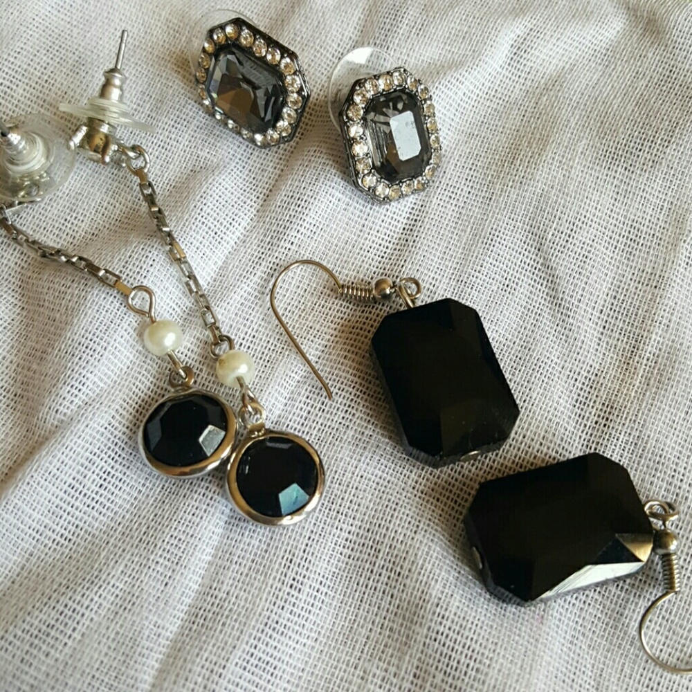 3 pr earrings bundle