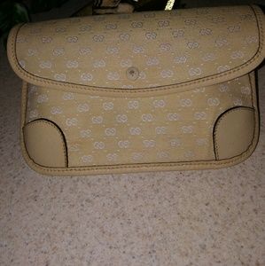 Gucci makeup bag