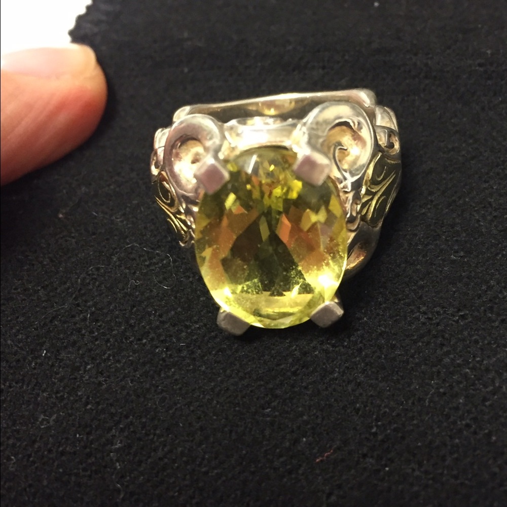 Lovely Statement Ring - image 2