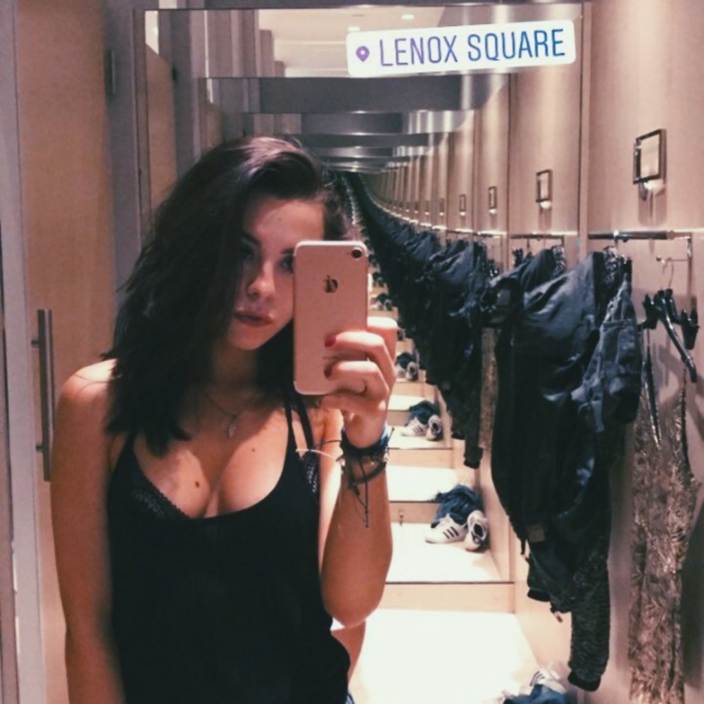 Meet your Posher, Rae