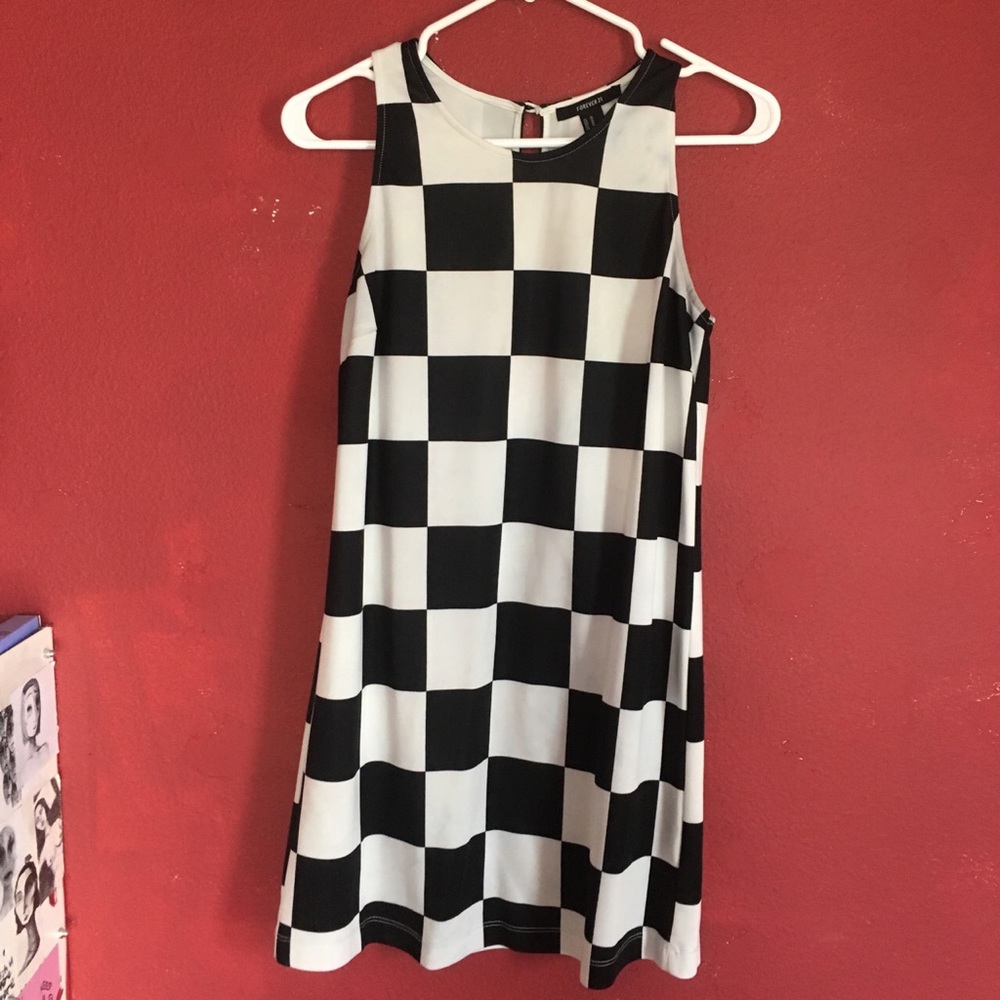 Medium Black and White checkered dress