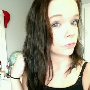 Meet your Posher, Brianna