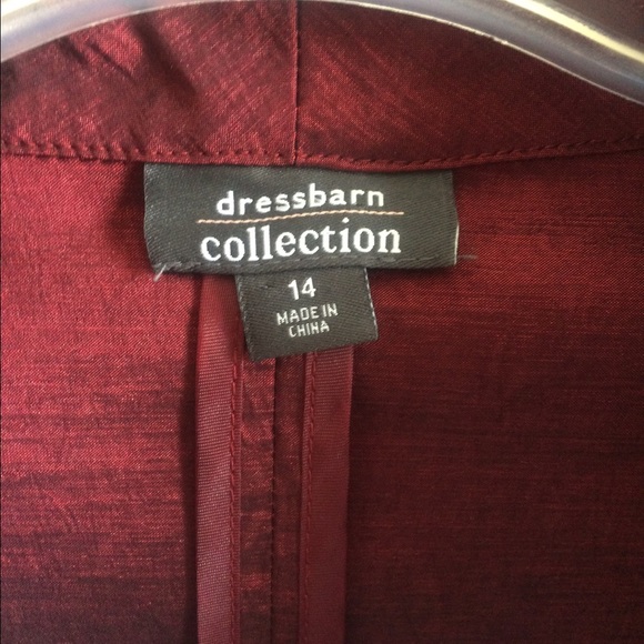 Elegant Stylish Blouse W/ Faux Diamond Buttons DRESSBARN. - Picture 4 of 5