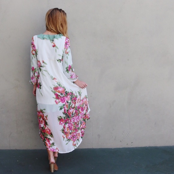 white floral duster - Picture 3 of 4