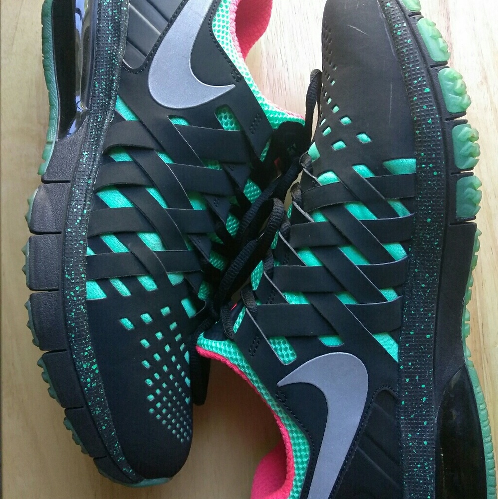 Nike Fingertrap Max Mens Size 11