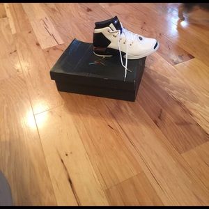Men's size 11 Air Jordan 17 plus retro.