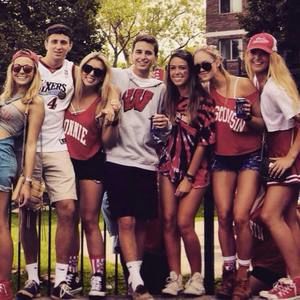 Meet your Posher, Christian