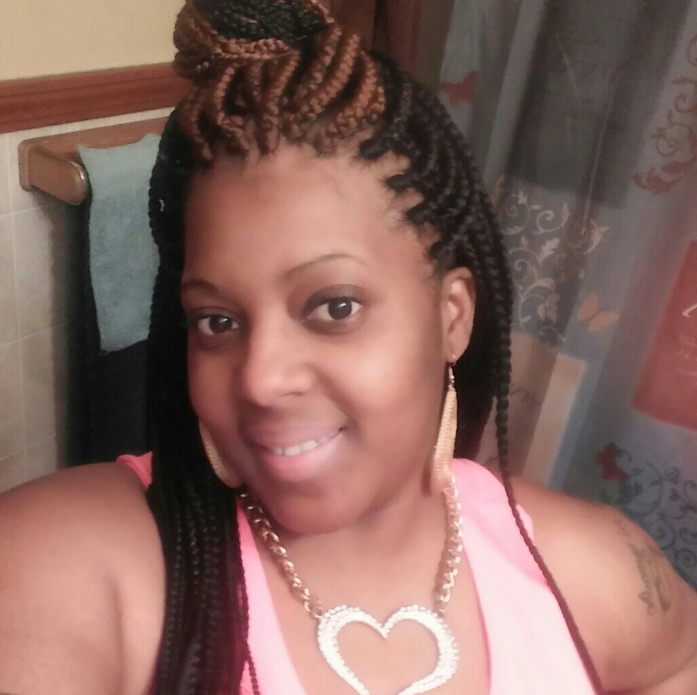 Meet your Posher, Traci