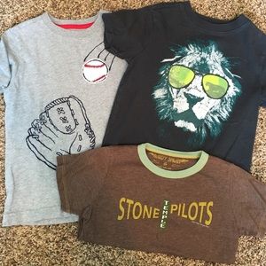 Boys size 5 tees. Gymboree and boutique. EUC