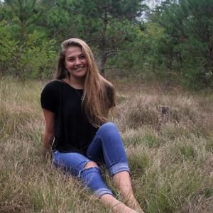 Meet your Posher, Sara