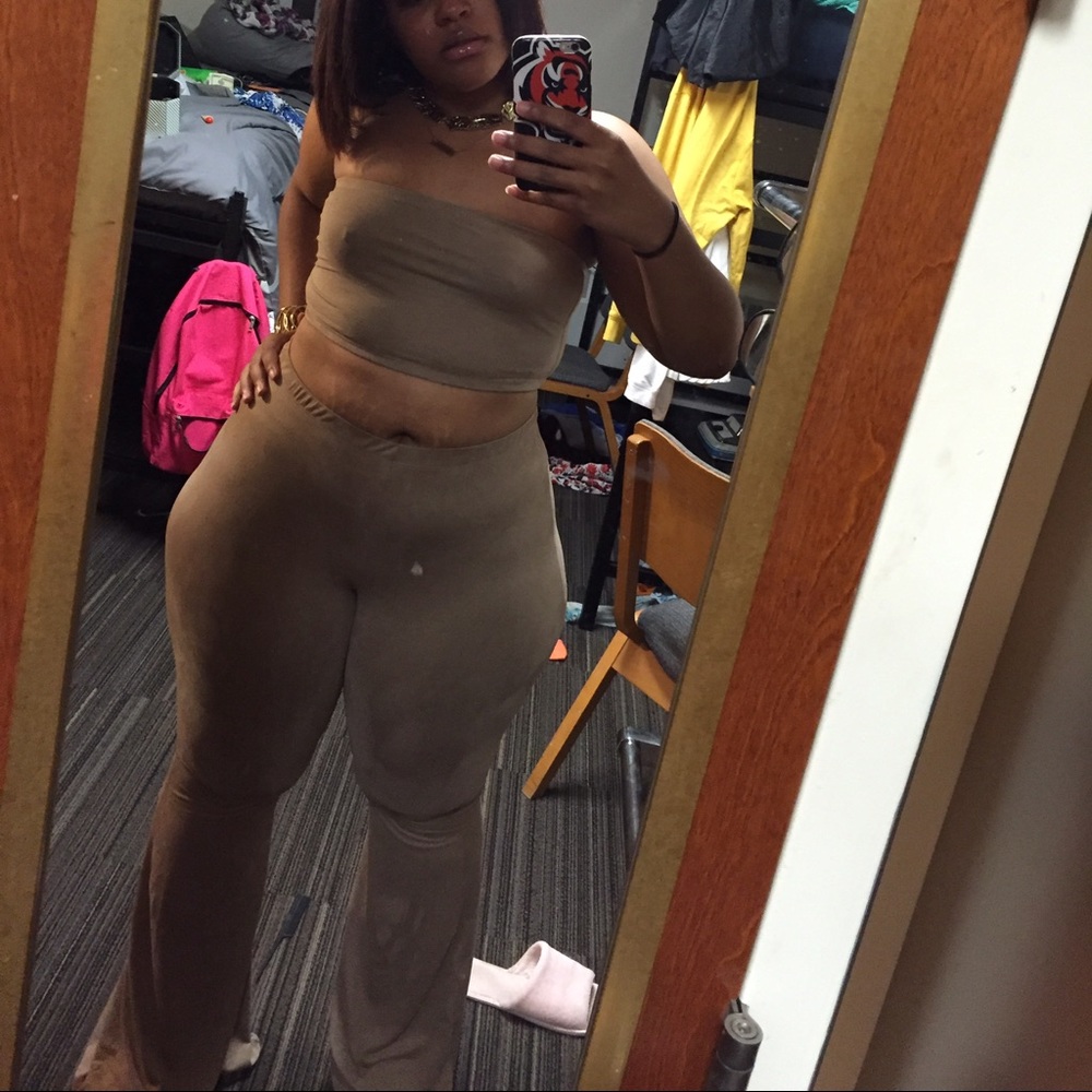 Two piece nude set.