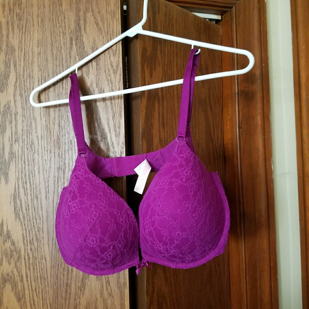 Victoria secrets 38dd