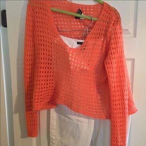 🧡🌺BEAUTIFUL BOUTIQUE SPRING/SUMMER KNIT TOP!!!