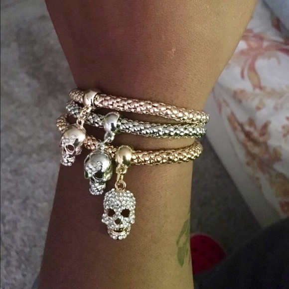 3 Pirate Biker Skull Charm Halloween Bracelets NWT - Picture 2 of 8