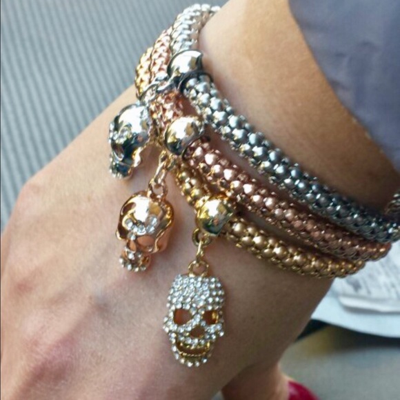 3 Pirate Biker Skull Charm Halloween Bracelets NWT - Picture 8 of 8