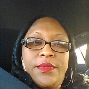 Meet your Posher, Romaine