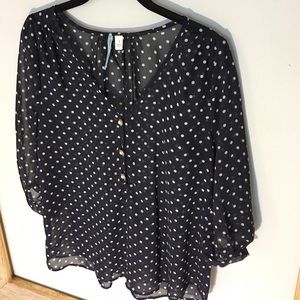 Cute Polka Dot Blouse. Size Small.