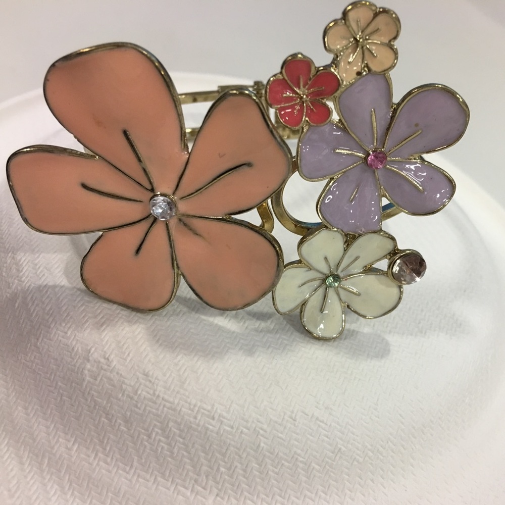 ❌SOLD❌🎉FREE with any purchase🎉 - Picture 4 of 4