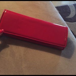 Red shiny clutch with detachable silver chain