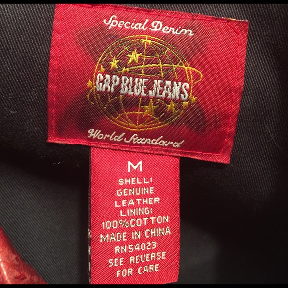 Leather jacket - Picture 3 of 3