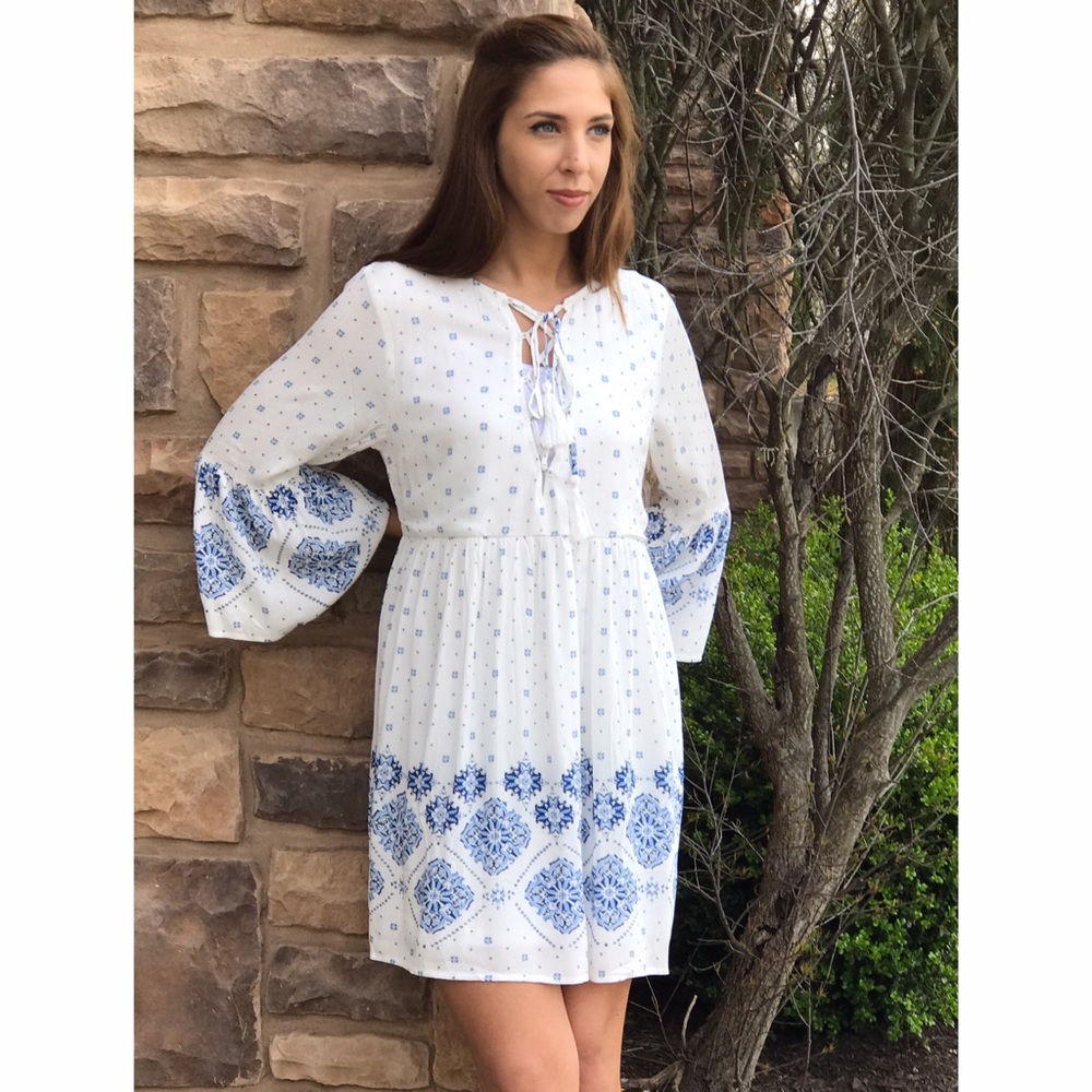 White Boho Lace Up Dress - Picture 3 of 5