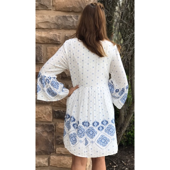 White Boho Lace Up Dress - Picture 4 of 5