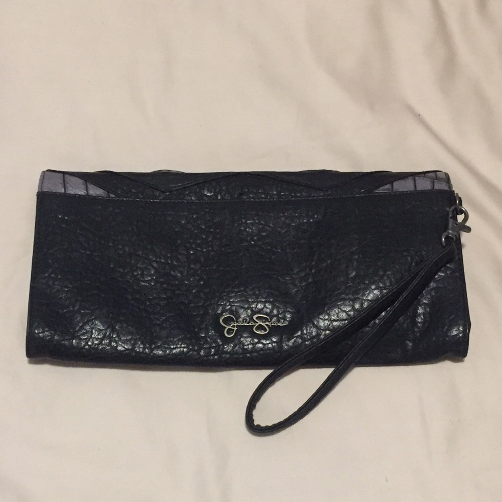 Jessica Simpson clutch - Picture 2 of 4