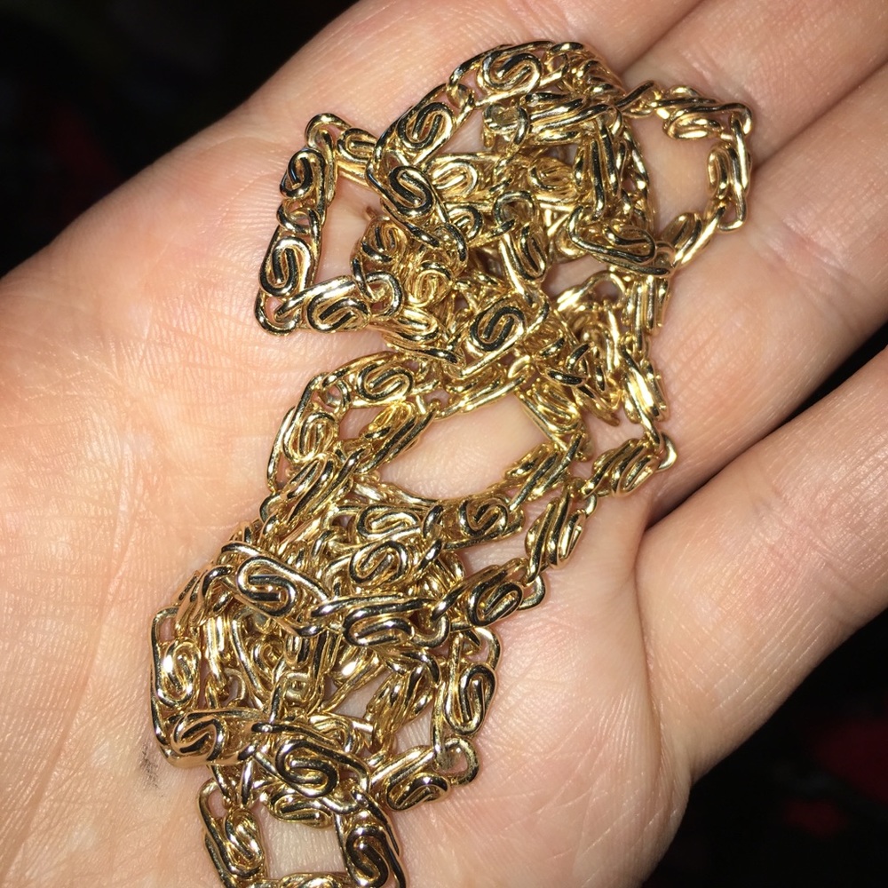 gold necklace!
