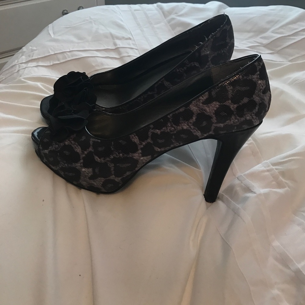 Printed pumps! - Picture 2 of 3