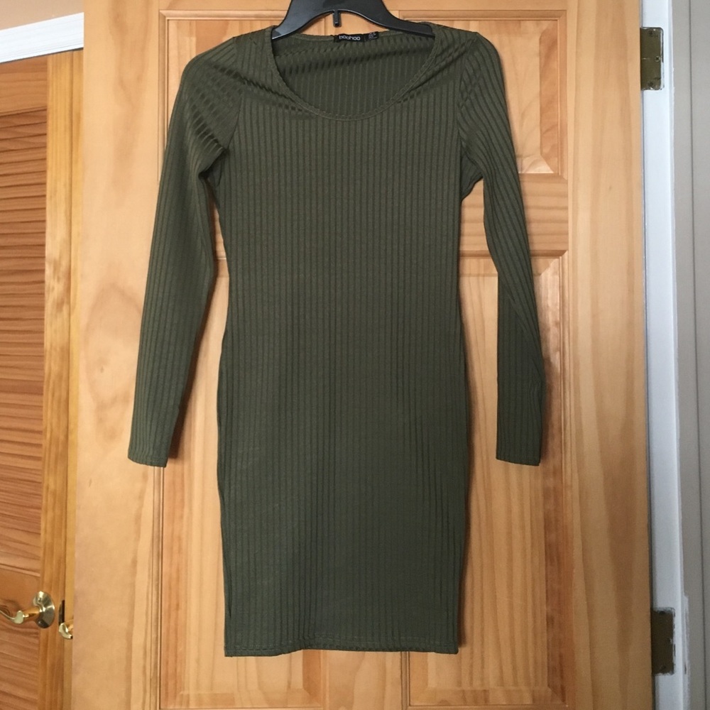 Khaki green bodycon ribbed dress. US size 6, UK 10