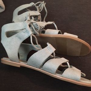 Old navy sandals (mint blue)