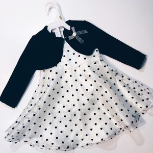 BOGO FREE ⭐️ Classic Black & White