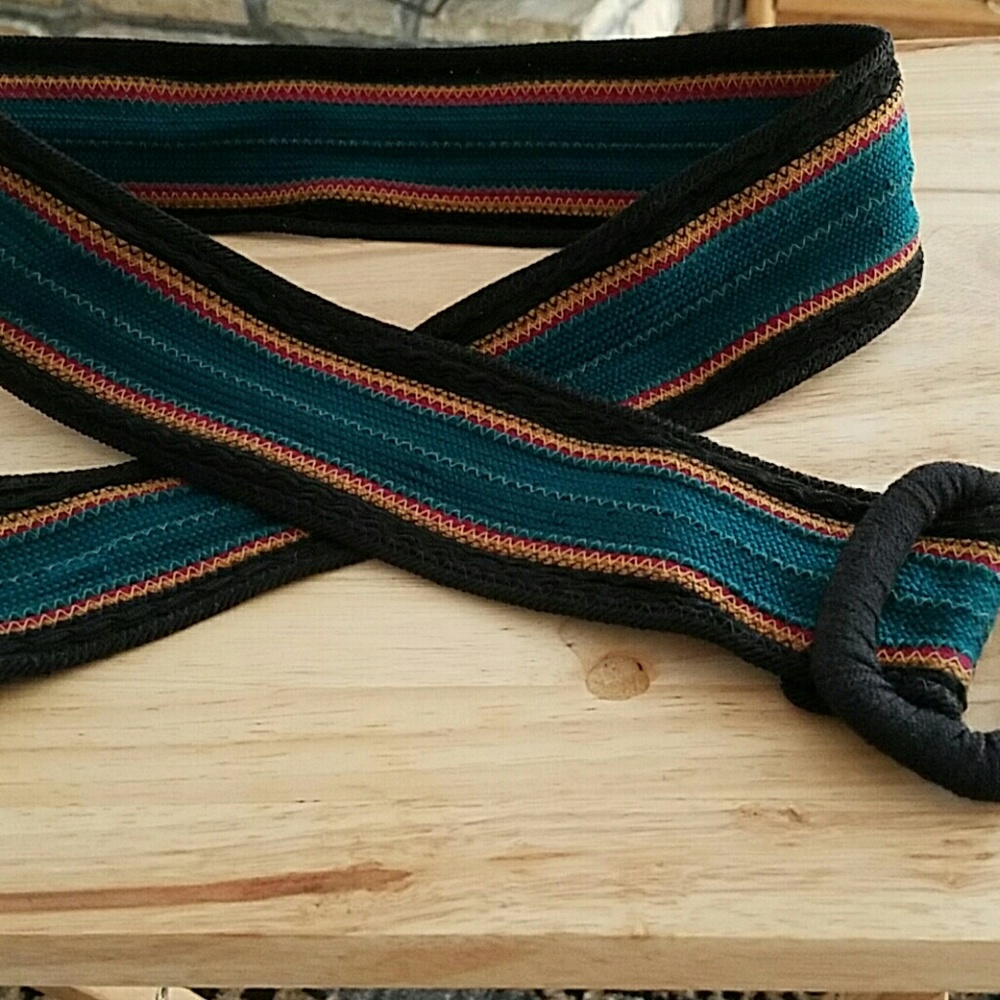 Multi-colored belt